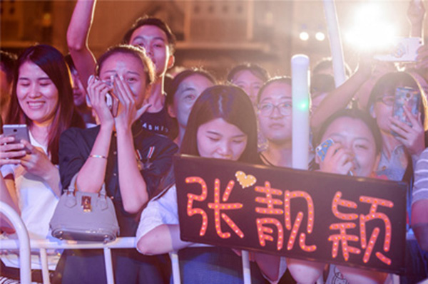 優(yōu)質(zhì)的年會(huì)策劃企業(yè)是怎樣實(shí)現(xiàn)年會(huì)晚會(huì)策劃？